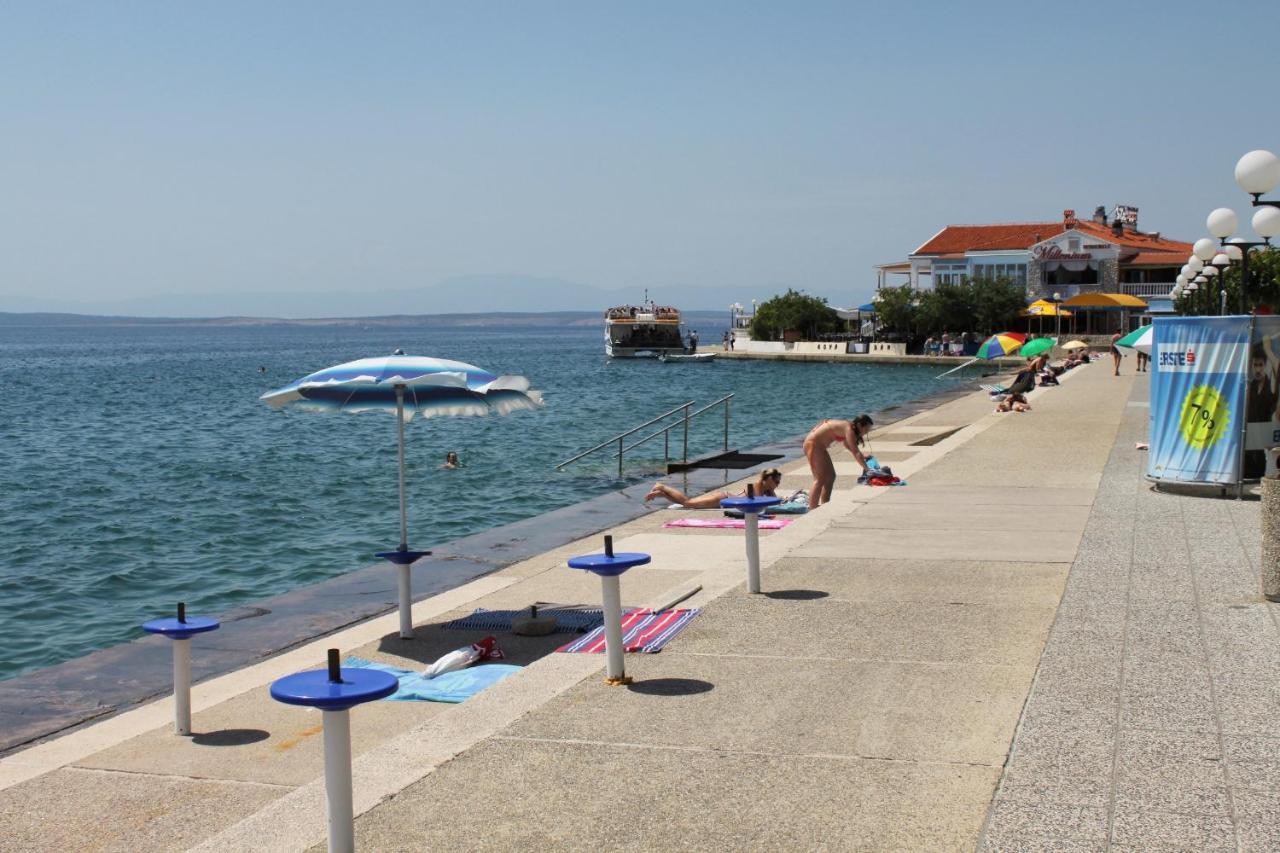 Apartments With A Parking Space Selce, Crikvenica - 5531 Exterior photo
